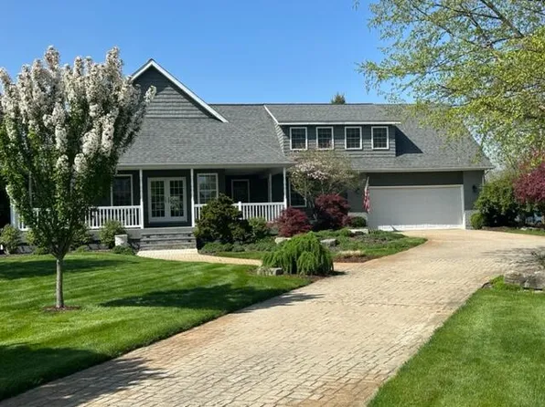 71 Kristin Dr, Marshall, MI 49068