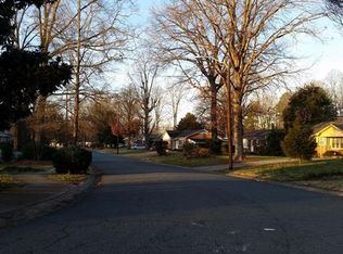 1100 Echo Glen Rd, Charlotte, NC 28213