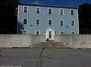 6 Elm St APT 4, Hallowell, ME 04347
