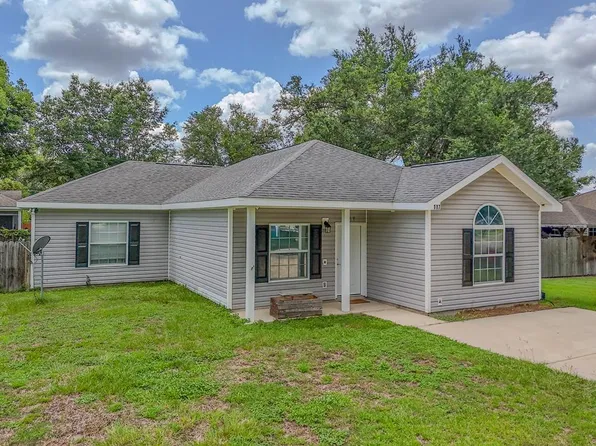 117 Mary Dr, Wewahitchka, FL 32465