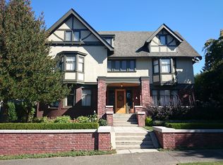 1220 21st Ave E, Seattle, WA 98112