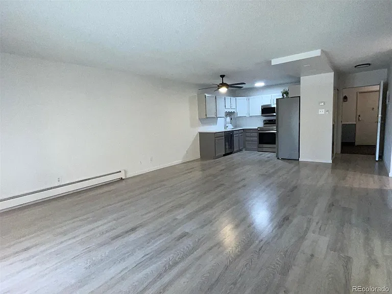 3124 S Wheeling Way #207 — Photo 7