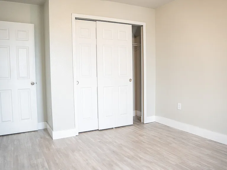 1273 Zambrana Ct — Photo 25