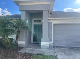27805 Breakers Dr, Zephyrhills, FL 33544