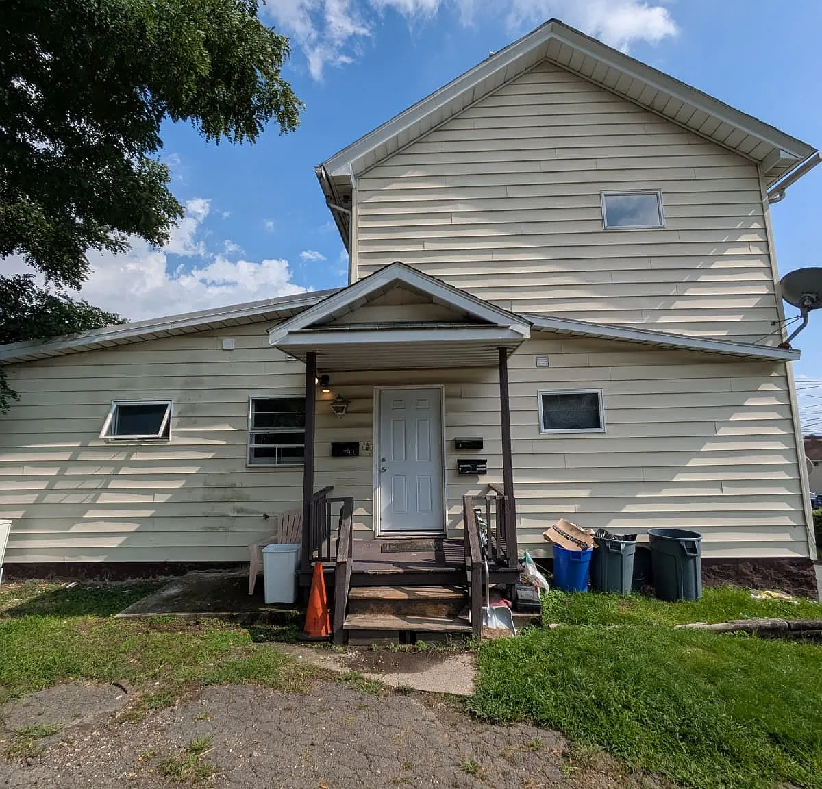 2 bed, $1,145 — Photo 1