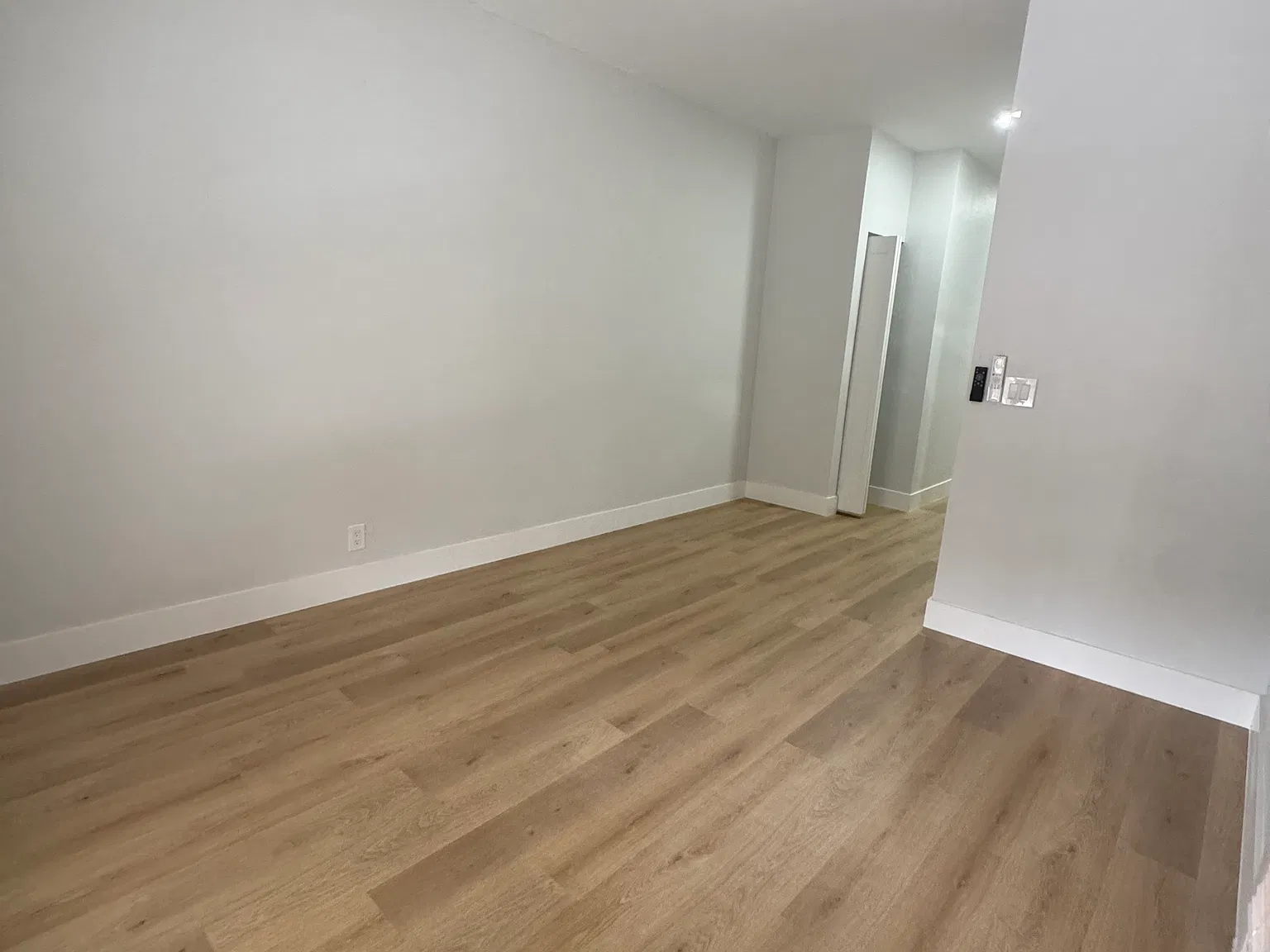 1 bed, 580 sqft, $2,200 — Photo 1