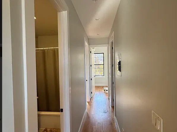 11-09 36th Avenue image 5 of 17