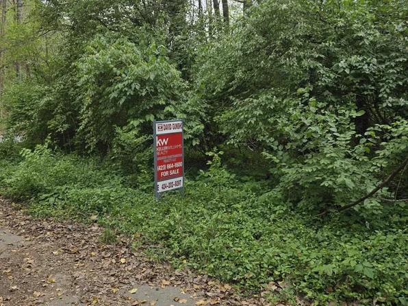 3433 Vinewood Dr, Chattanooga, TN 37406