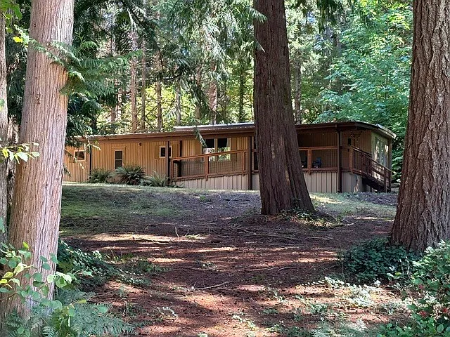 2 bed, 1.0 bath, 818 sqft, $1,850 — Photo 2