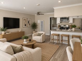 13049 Oxnard St #12, Van Nuys, CA 91401