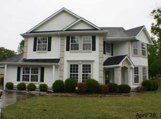 4 Boxelder Ct, Hampton, VA 23666