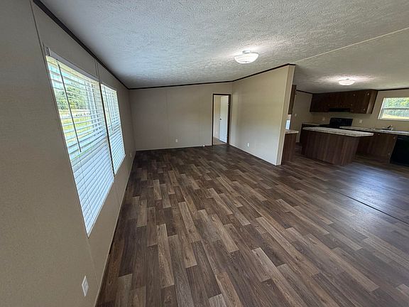 3rd image of 1644 Gap Rd