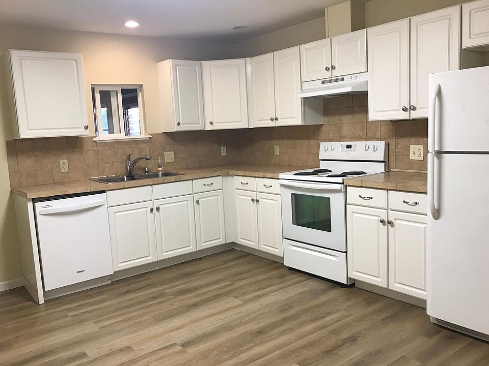 2nd image of 1766 Smizer Station Rd