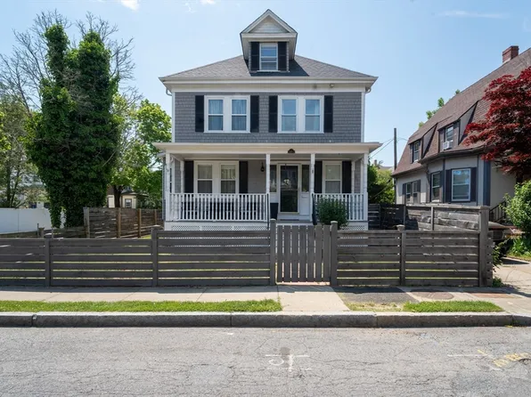 21 Tremont St, New Bedford, MA 02740
