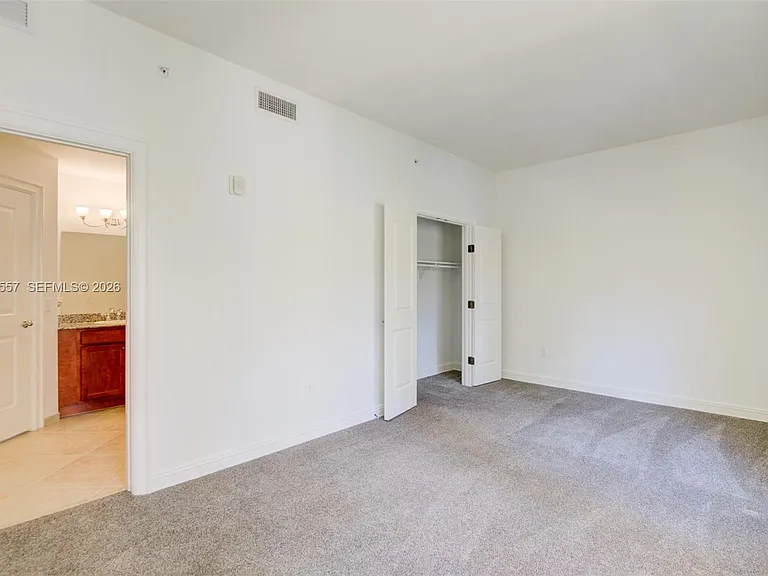 16101 Emerald Estates Dr #250 — Photo 34