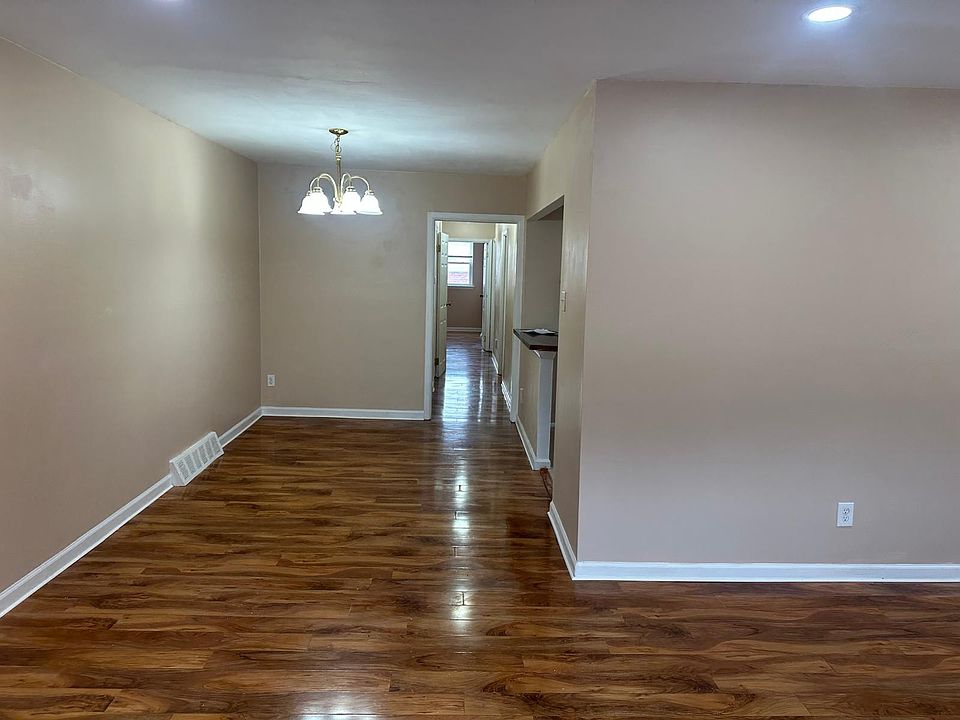 1st image of 8803 E Roosevelt Blvd