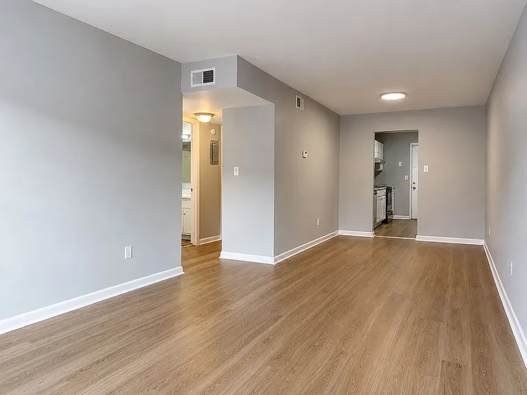 412 Fairfax Dr #6 — Photo 25