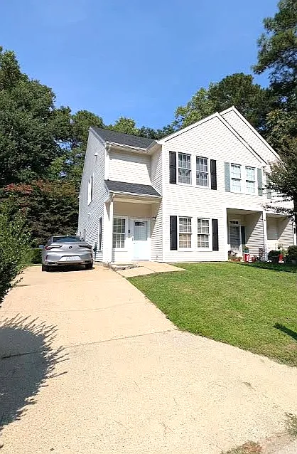 113 Callahan Dr #1