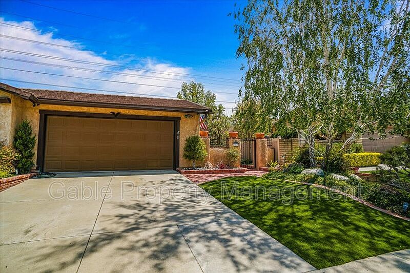 1st image of 25628 Alicante Dr