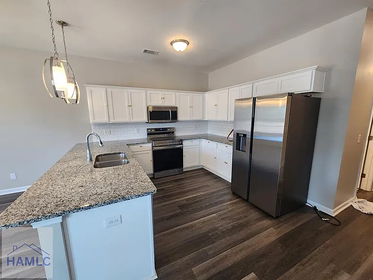 2722 Arnold Dr SE — Photo 7