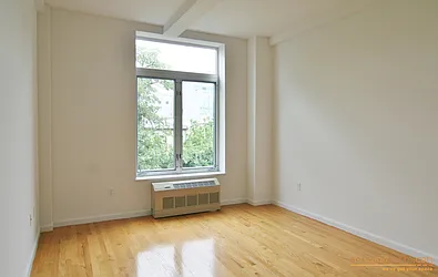 Rented by aptsandlofts.com