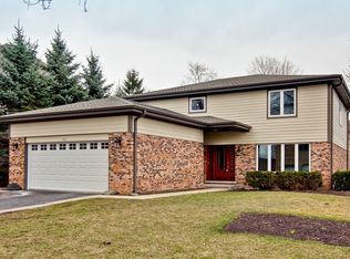 413 Locust Pl, Deerfield, IL 60015