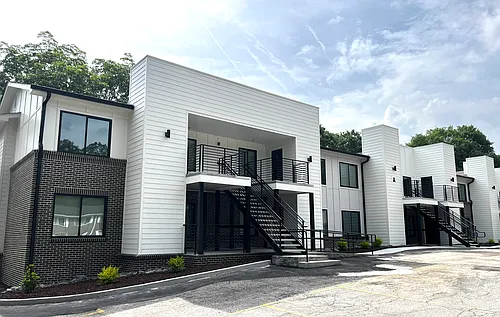 Somerset Apartments Photo 1