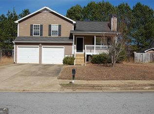 110 Rockefeller Ln, Dallas, GA 30157
