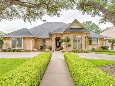 5060 Lake View Cir, North Richland Hills, TX, 76180