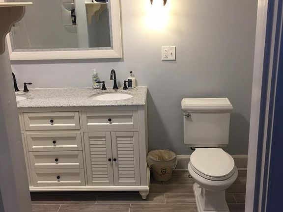 Master Bathroom 1