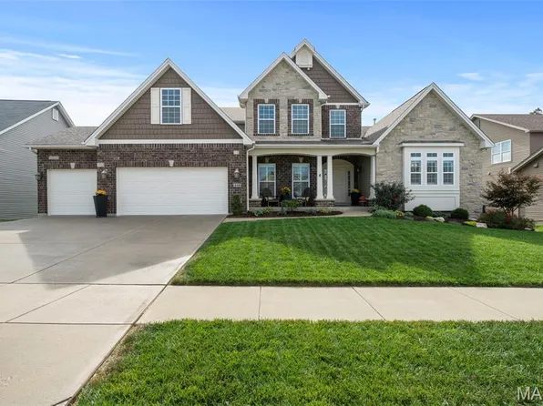339 Wyndemere Dr, Lake Saint Louis, MO 63367