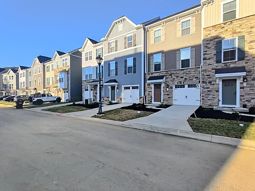 36 Wentworth Ln Photo 1