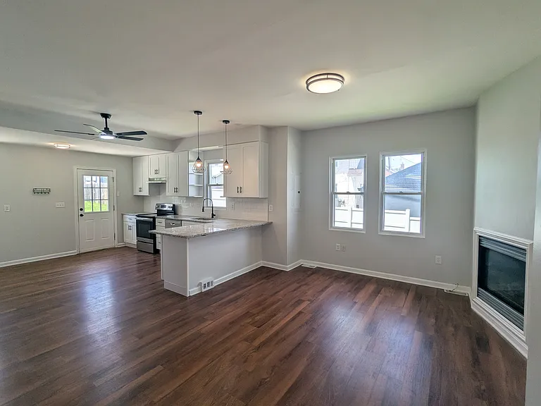 5504 Carville Ave #A — Photo 4