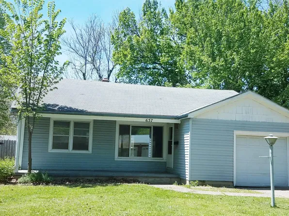 657 Waverly St, Wichita, KS 67218