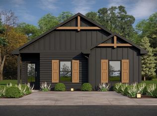 315 N Woodson St, Willis, TX 77378