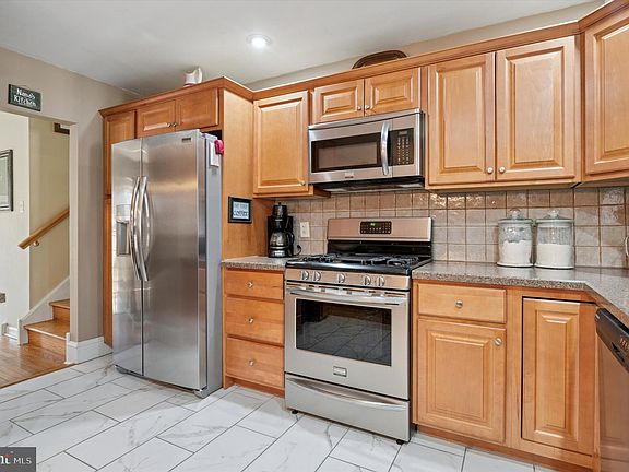 4th image of 3016 Heatherton Dr
