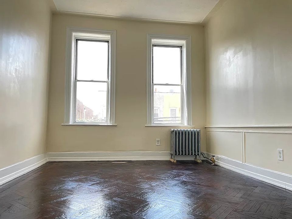 2nd image of 294 E 98th St #2