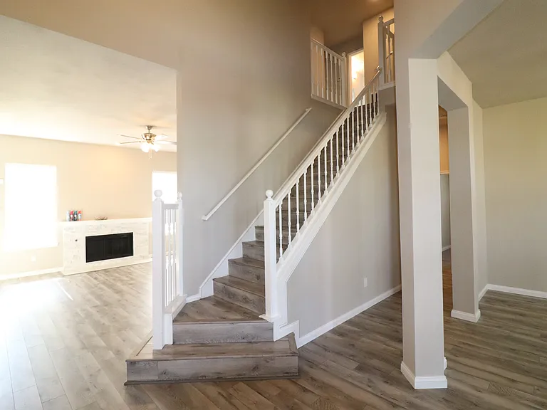 4606 Clay Dr — Photo 40