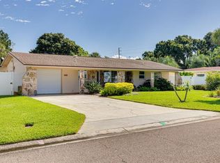5248 37th Way S, Saint Petersburg, FL 33711