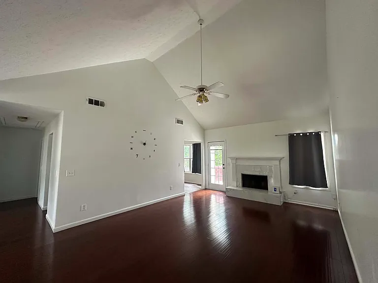 641 Oak Vista Ct — Photo 5