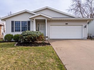 113 E 46th St, Davenport, IA 52806