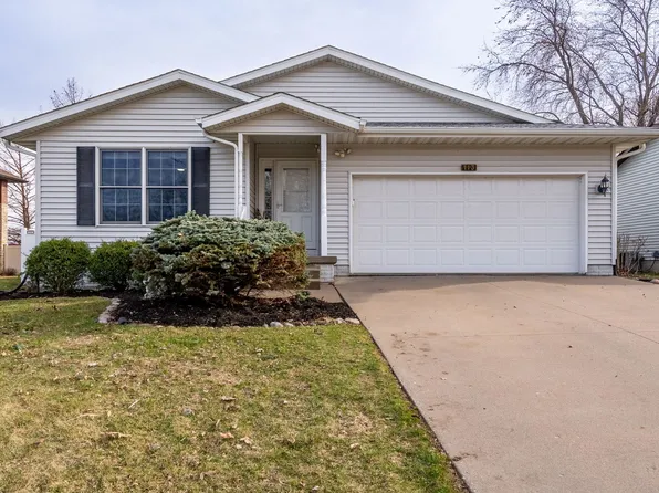 113 E 46th St, Davenport, IA 52806