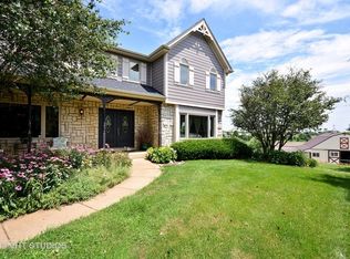 2N297 Lafox Rd, Elburn, IL 60119