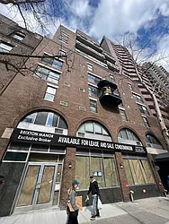 225 East 86th Street