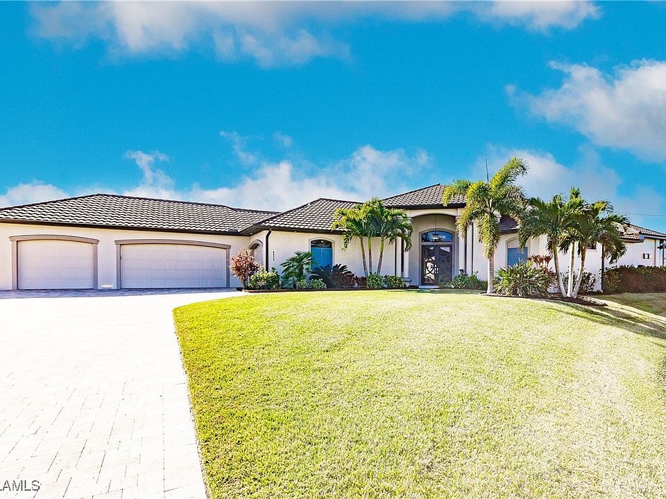 1st image of 4638 NW 32nd St