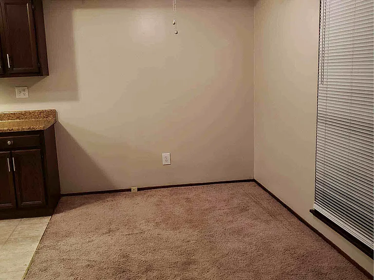 17343 Independence Ct — Photo 3