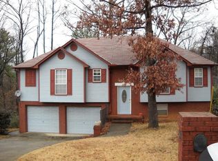 704 Griswold Rd, Fairfield, AL 35064