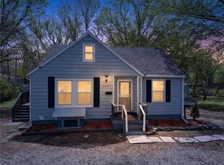 6315 E Red Bridge Rd, Kansas City, MO 64134