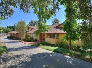 1032 Los Alisos N, Fallbrook, CA 92028