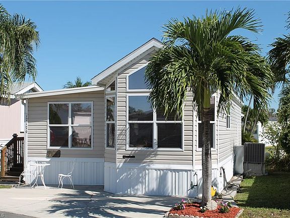2nd image of 17179 Dragonfly Ln